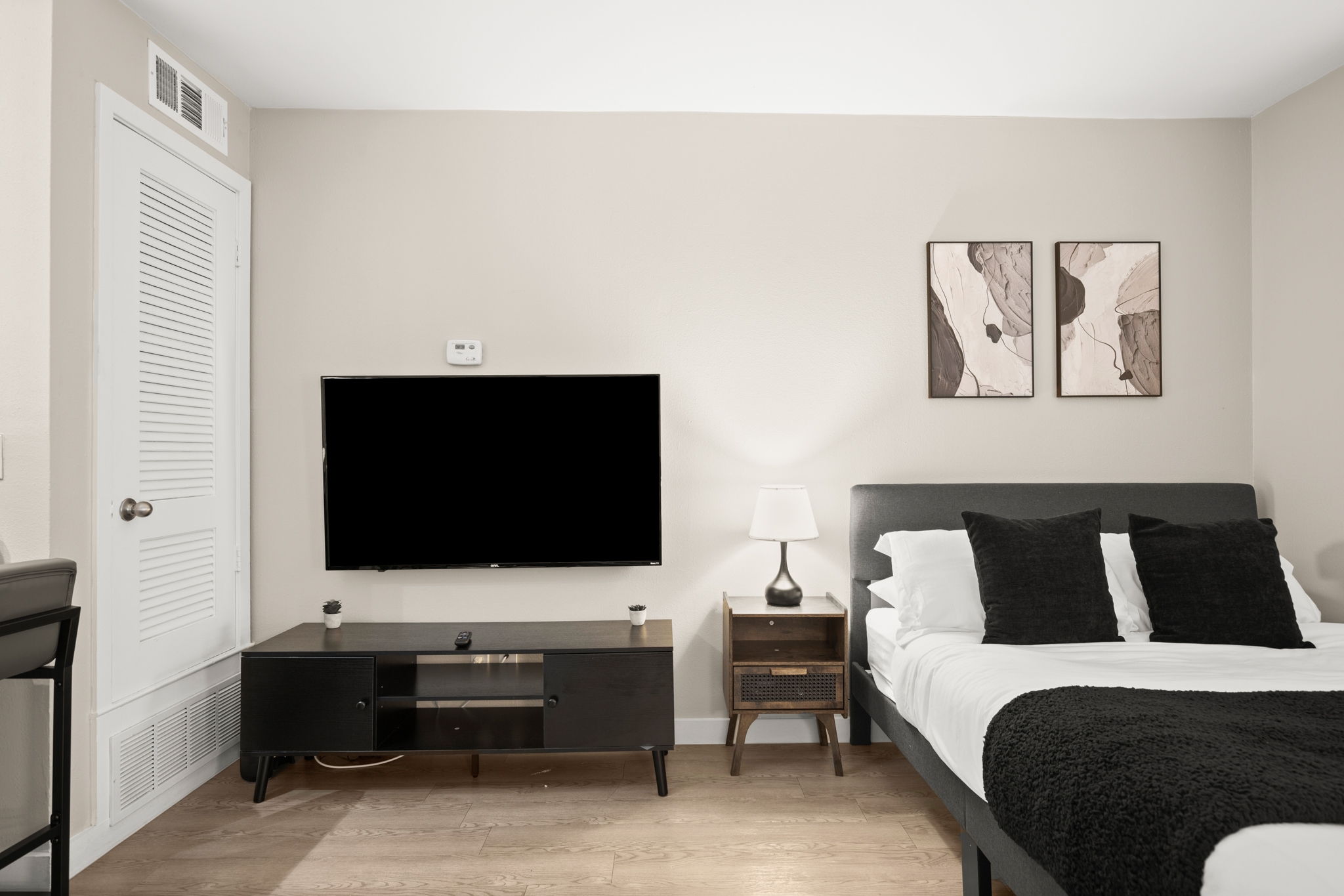 Property showcase 6